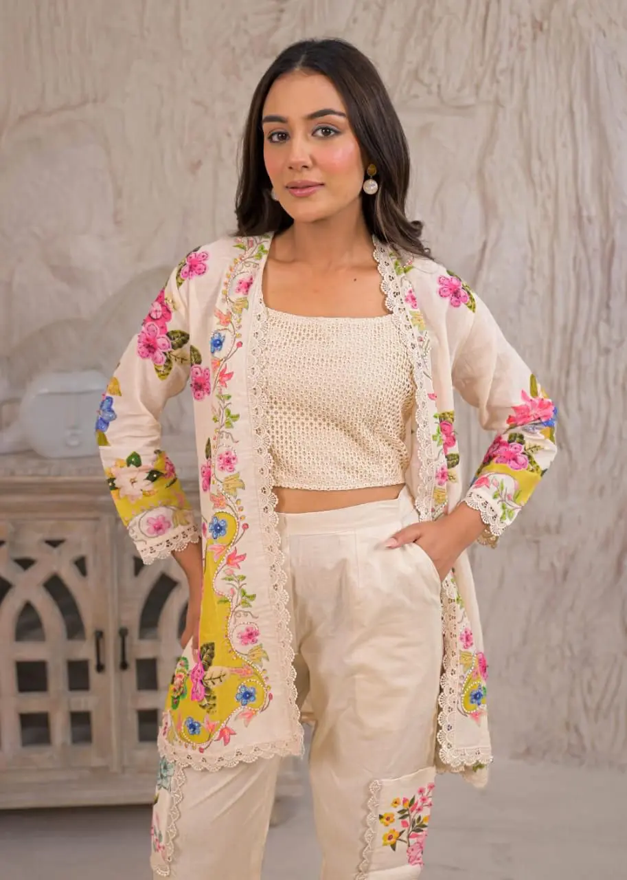 Women Rayon Stylish Co-Ord Set – Trendy Summer Travel Outfit | Lightweight 3 Piece Dress For Holiday Look & Puja | Floral Printed Co-Ord Set